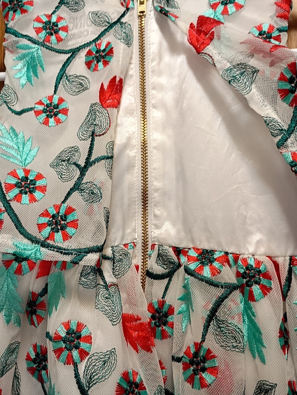Girls Floral Ruffle Dress. - Picture 5 of 7